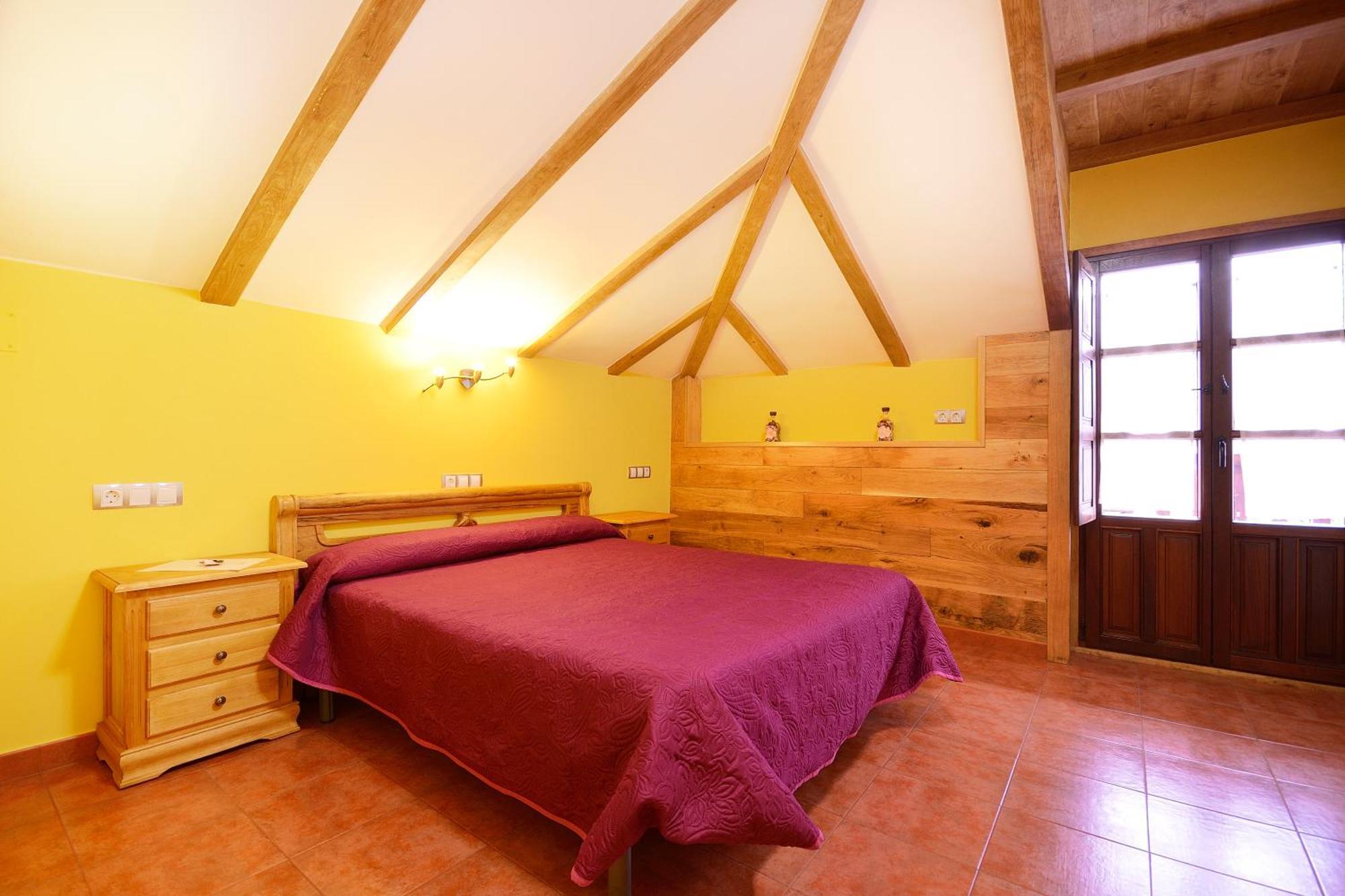 Posada Casa Rosalia Castro Urdiales Esterno foto