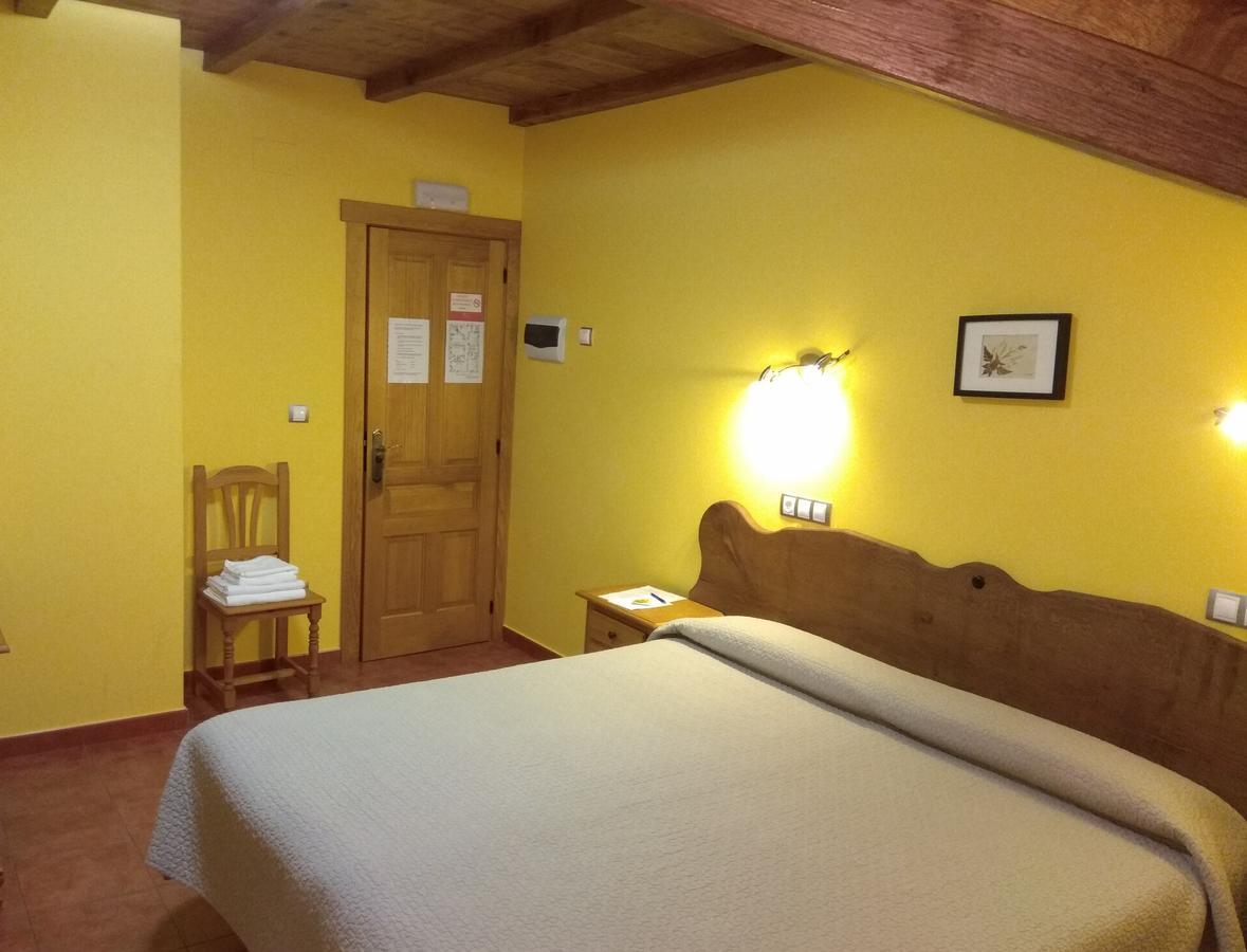 Posada Casa Rosalia Castro Urdiales Esterno foto